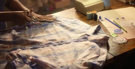 Esta marca transformó ropa usada en juguetes para los niños por Navidad