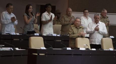 Cuba de mal en peor según reconoce la Asamblea nacional del Poder Popular