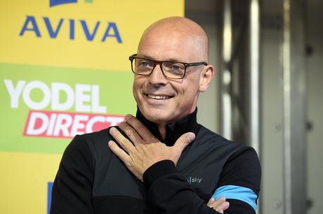 Dave Brailsford jefe del Team Sky se enfrenta a preguntas importantes