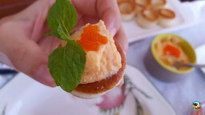 Volovanes con de paté de gambones