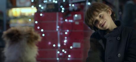 Un adorable perro abandonado protagoniza el anuncio navideño de Repsol #magiaenelcamino