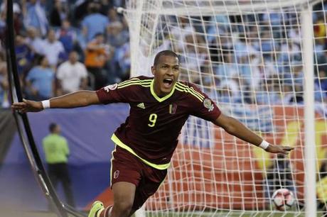 Los futbolistas venezolanos más mediáticos de la historia