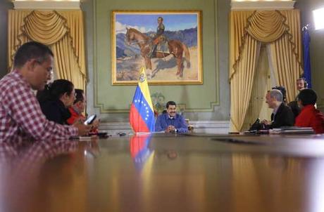 Billetes de Bs 100 en #Venezuela circularán hasta el 20 de enero