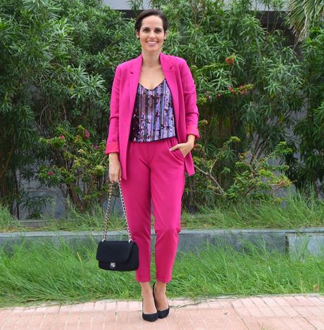 pink-suit-look-street-style