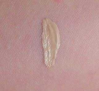 Base Accord Parffait de L'oreal y corrector  SuperStay de Maybelline (Doble review)