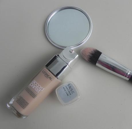 Base Accord Parffait de L'oreal y corrector  SuperStay de Maybelline (Doble review)