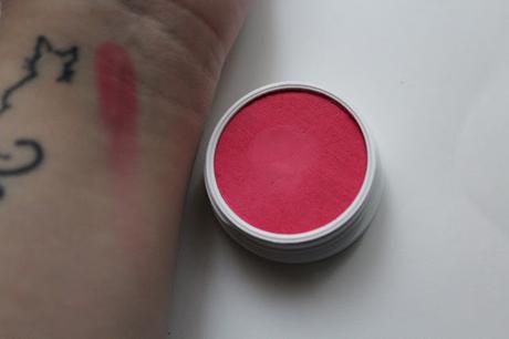 Colourpop: Hello Kitty blush and highlighter