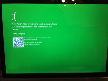 ¡No toque el monitor! Windows inaugura su pantalla verde de la muerte, pero no para todos