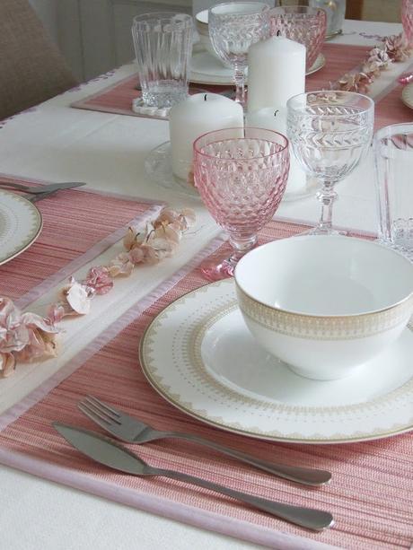 Pink & golden ,una mesa delicada de navidad