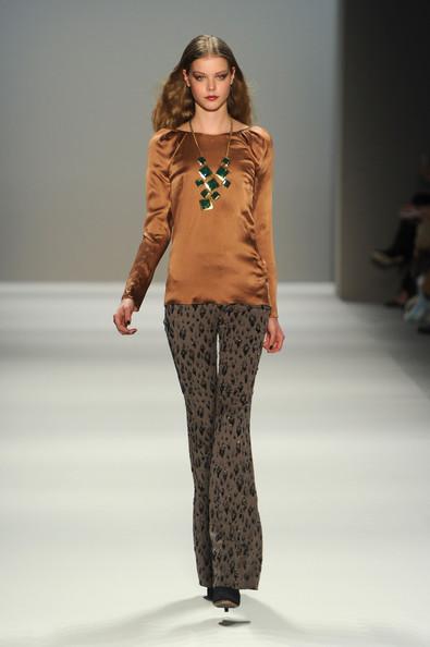 MERCEDES BENZ FASHION WEEK: REBECCA TAYLOR