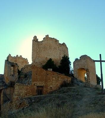 Una Orden, un estilo, unas ruinas y un misterio.