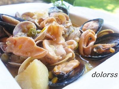 GUISO CON CHIPIRONES Y BIVALDOS