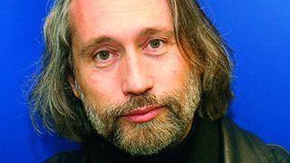 Copias piratas e impuestos ladrones