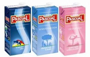 0907030943x 300x191 ¿Qué tipo de leche deben tomar los niños?