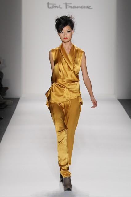 toni Toni Francesc @Fashion Week NY otoño-invierno 2011-12 “Garudá”