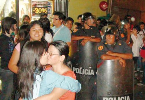 FALGBT repudia la brutal represión a militantes de la comunidad LGBT en Lima, Perú