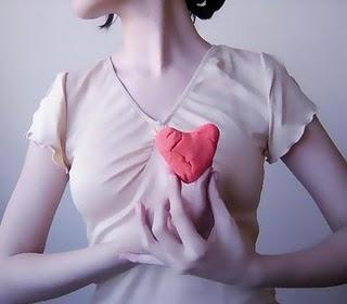 Las mujeres tienen más riesgo de sufrir ataques cardiacos y enfermedades cerebro vasculares