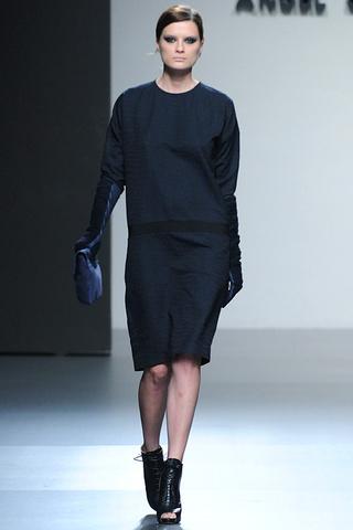 CIBELES MADRID FASHION WEEK: ANGEL SCHLESSER