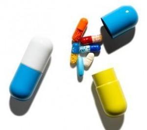 antibioticos 300x264 Los inmunólogos advierten que hay que limitar el consumo de antibióticos