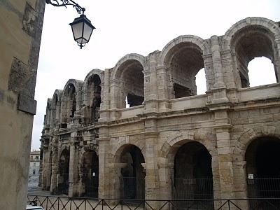 Patrimonio de la Humanidad: De la Galia romana a la ciudad de los Papas.