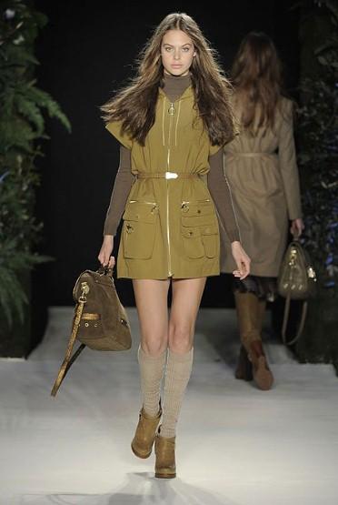 NEWS LONDON FASHION WEEK 2011