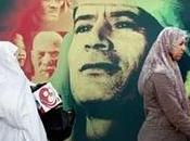 Asociación amigos sanguinarios dictadores; pañuelo mundo