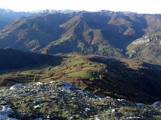 Pena Alba-L.lampaza-Pelitrón-El Gorbizusu-La Mor de la Col.lá-El Baul.lal