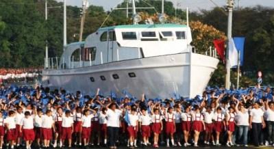 Miles de cubanos desfilarán en la Plaza de la Revolución