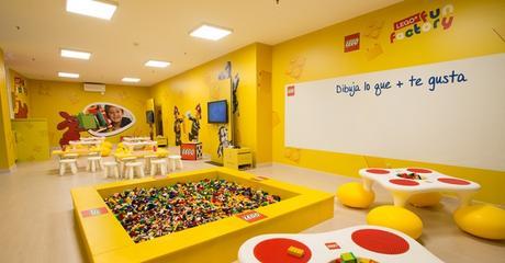 Ludotecas Lego en España Lego Fun Factory planes con niños