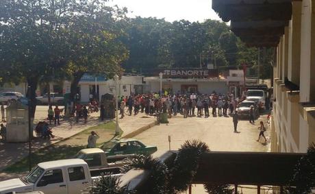 Inicia en la Huasteca manifestaciones contra el gasolinazo