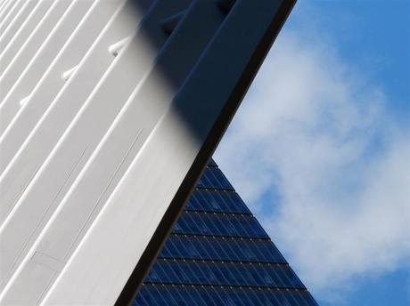 Reimaginando edificios y estructuras de la mano de Nikola Olic Groundzero