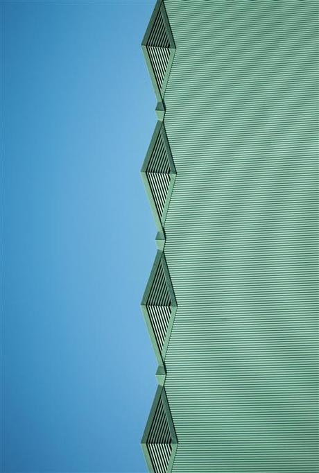 Reimaginando edificios y estructuras de la mano de Nikola Olic Bluegreen