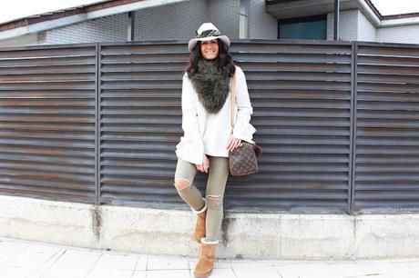 Bow Sweater Bow Sweater