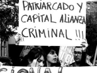 Soy mujer y soy humana: Una crítica marxista-feminista de la teoría de la interseccionalidad