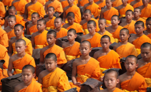 Adopta estos 5 hábitos de los monjes budistas