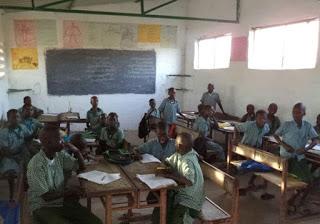 La Marcha Solidaria permite arreglar un colegio en Gambia