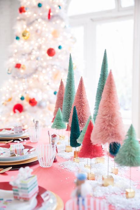 La magia del día de reyes pinos navideños colores