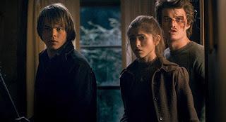 Stranger things. Temporada 1 (Stranger things. Season 1, Netflix & The Duffer brothers, 2016. EEUU):