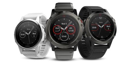 La nueva serie de relojes multideportivos Garmin Fenix 5 ofrece interesantes ventajas en comparación con la iteración anterior. 