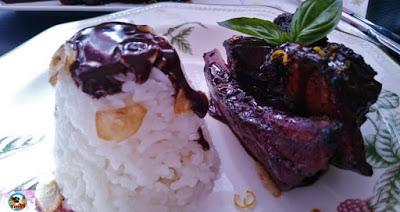 Costillas glaseadas con chocolate