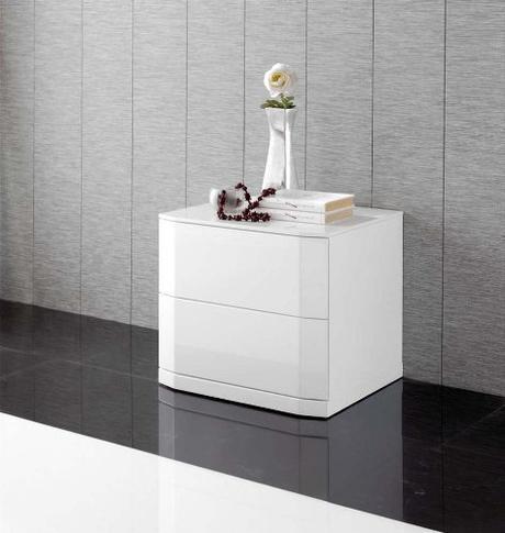  Mesita de noche M-102