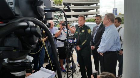 Tiroteo en Fort Lauderdale: el presunto culpable está siendo interrogado por agentes del FBI