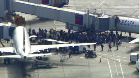 Se cree que el pistolero del tiroteo en Fort Lauderdale venía procedente de Canadá