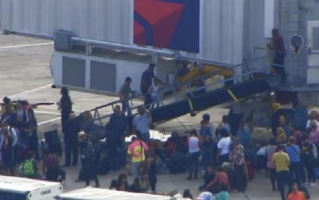 Revelan identidad de presunto responsable de tiroteo en aeropuerto de Fort Lauderdale Revelan identidad de presunto responsable de tiroteo en aeropuerto de Fort Lauderdale