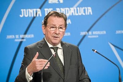 RECORDANDO EN DECDLT… UN CONSEJERO IMPRESENTABLE