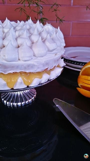 Tarta de naranjas y nata