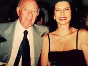 Mujer descubre marido había divorciado hace años para proteger fortuna