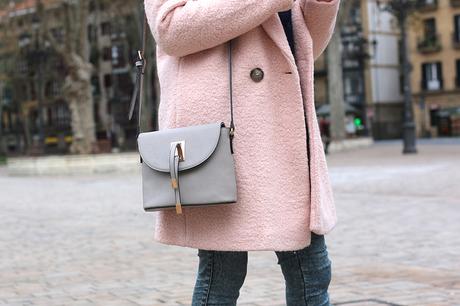 Mi nuevo abrigo rosa