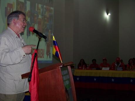 Meryl Streep enciende los Globos de Oro con un discurso contra Donald Trump