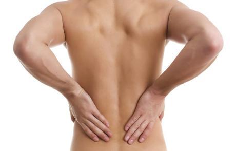 2 ejercicios isométricos que ayudan a prevenir dolores de espalda